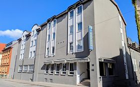 Best Western Hotel Favorit